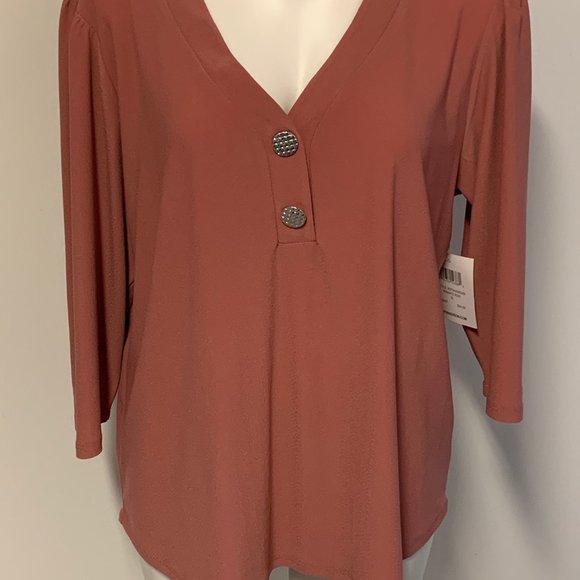 89th & Madison Tops - 89TH & MADISON ROSE PINK BLOUSE W/LARGE SILVER TEXTURED BUTTONS NWT XL